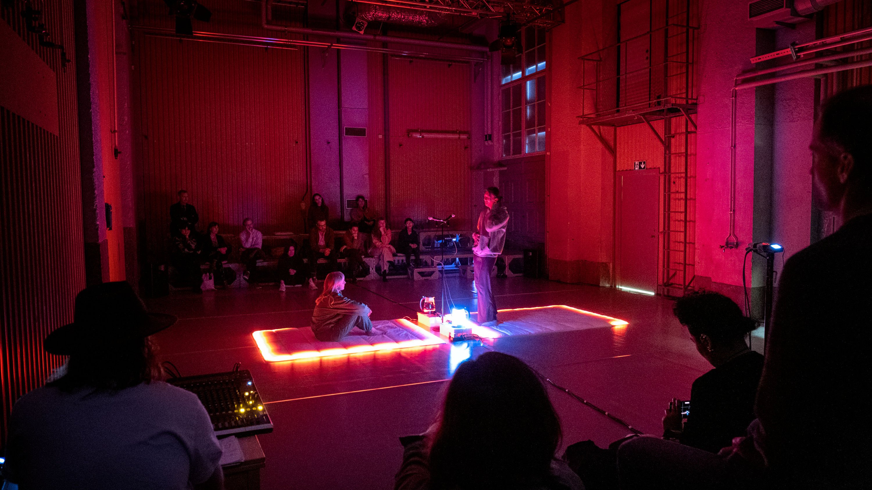 Cara Tolmie and Em Silen, photo by Pär Fredin