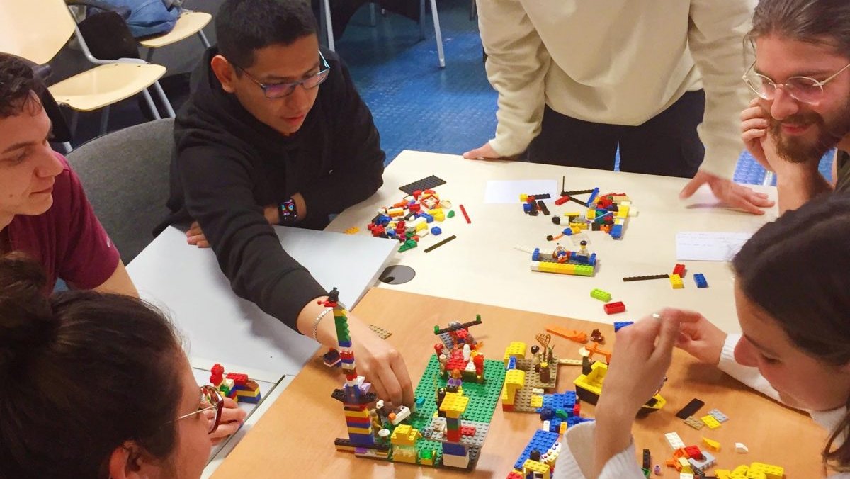 LEGO-session_UNIMIB