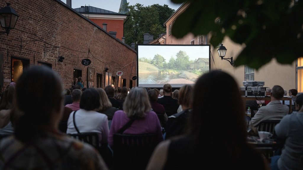 Outdoor movies screening
