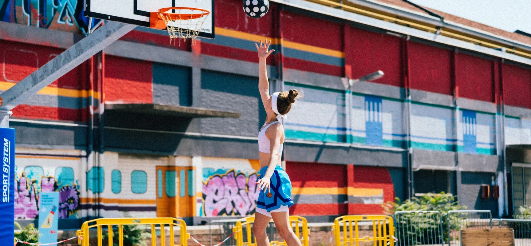 DumBO's outdoor community basketball court